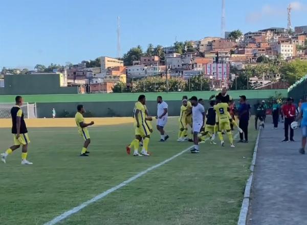 Barrocas elimina Simões Filho e avança para semifinal do Intermunicipal