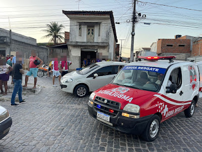 Motociclista fica ferido após batida entre moto e carro em Conceição do Coité